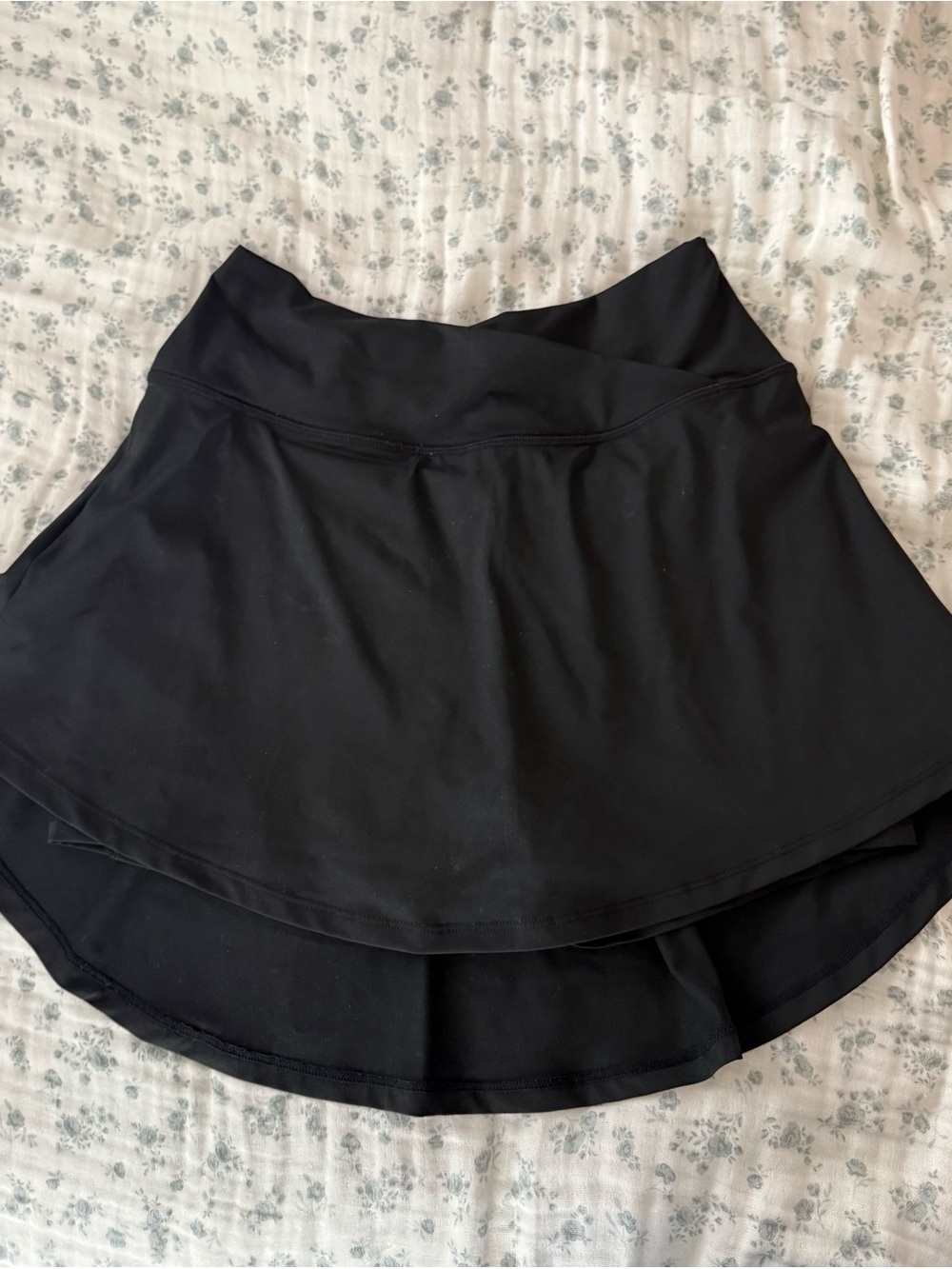 Amazon Black High-Low Active Skirt